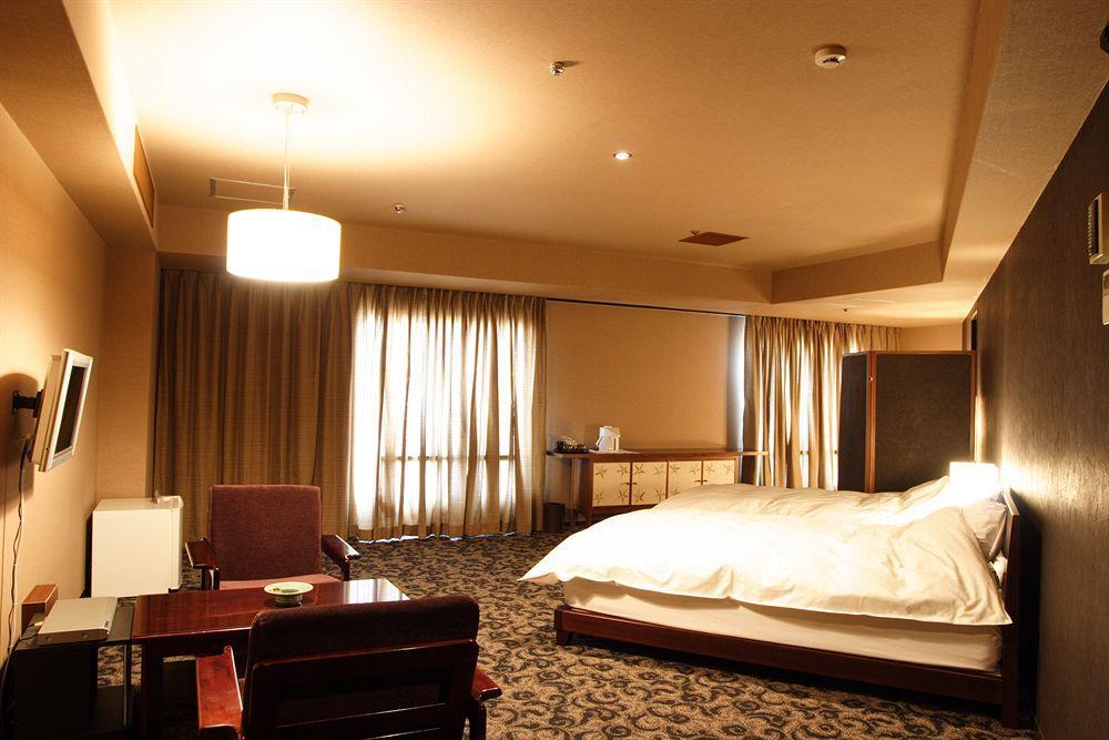 אוסקה Hotel Ichiei מראה חיצוני תמונה