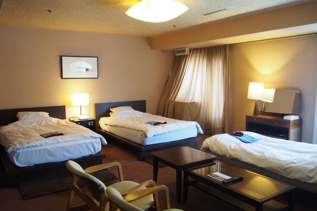 אוסקה Hotel Ichiei מראה חיצוני תמונה